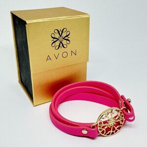AVON Signature Triple Wrap Bracelet Hot PINK Gold Centre Piece w Box 20 inch